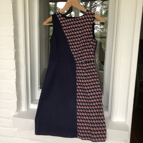 Houndstooth pattern color block dresss - Picture 2 of 8